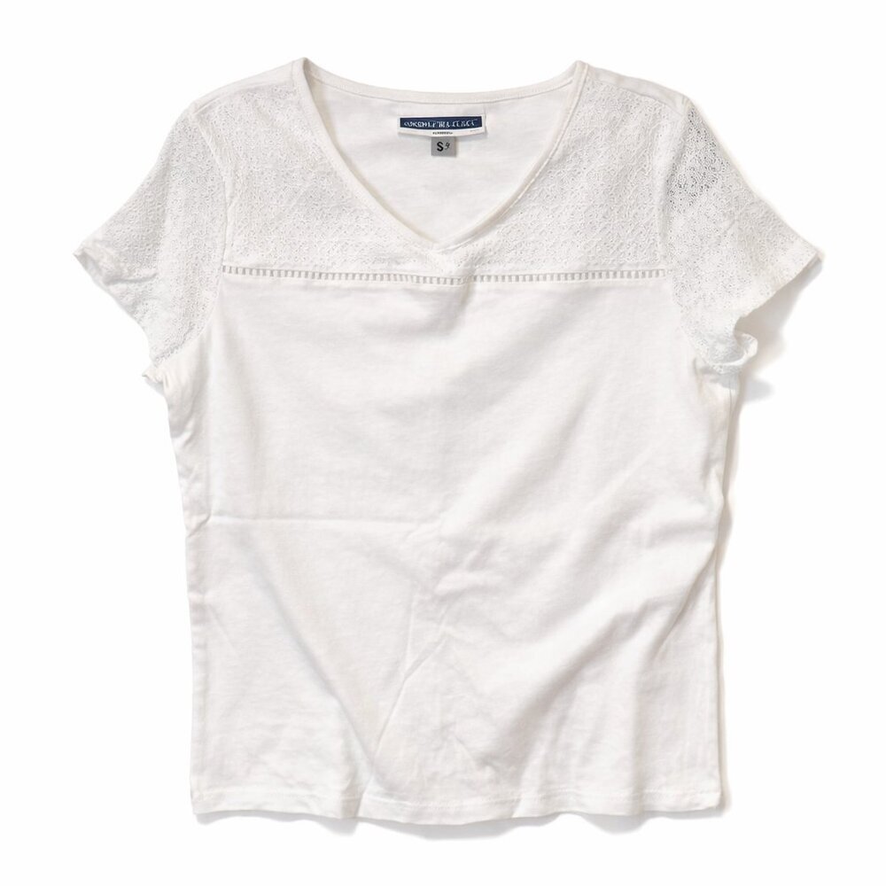🦜 KAREN SCOTT White Lacework Vneck T-Shirt - L